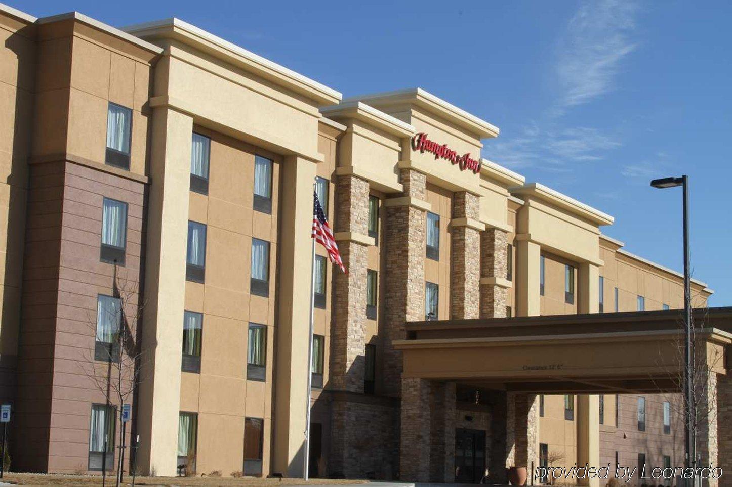 Hampton Inn Iowa City/University Area Exterior photo